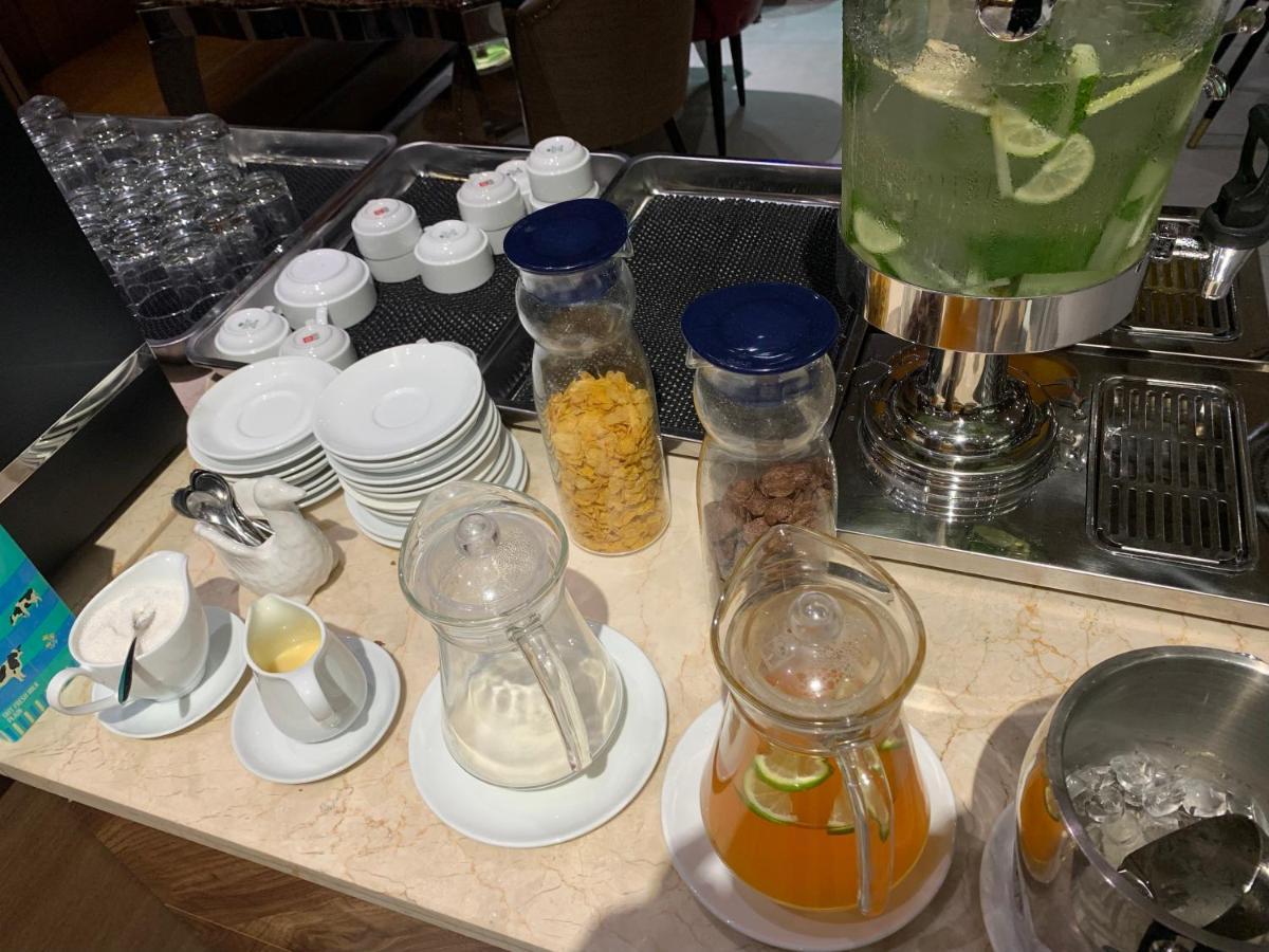 Sunflower Luxury Hotel Ho Chi Minh Zewnętrze zdjęcie
